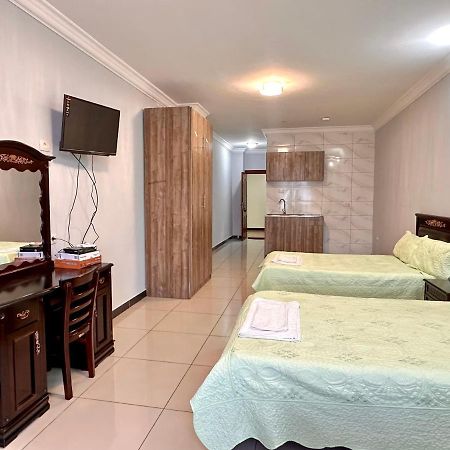 Holiday Guest House Αντίς Αμπέμπα Εξωτερικό φωτογραφία